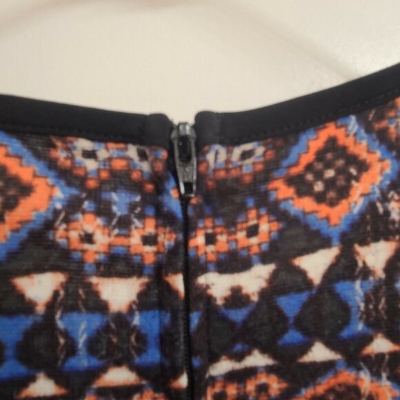 By&By Dress Size 5 Juniors Black Aztec Print Knit Mini Sleeveless Zip Closure - Picture 6 of 10